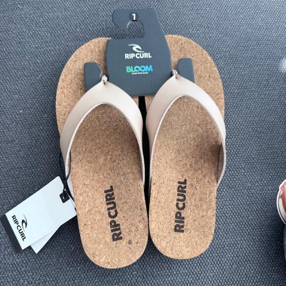 RIP CURL NEW NWT Sandy Bloom Open Toe Vegan Leather 7 Light Sandal Platform - Picture 5 of 5